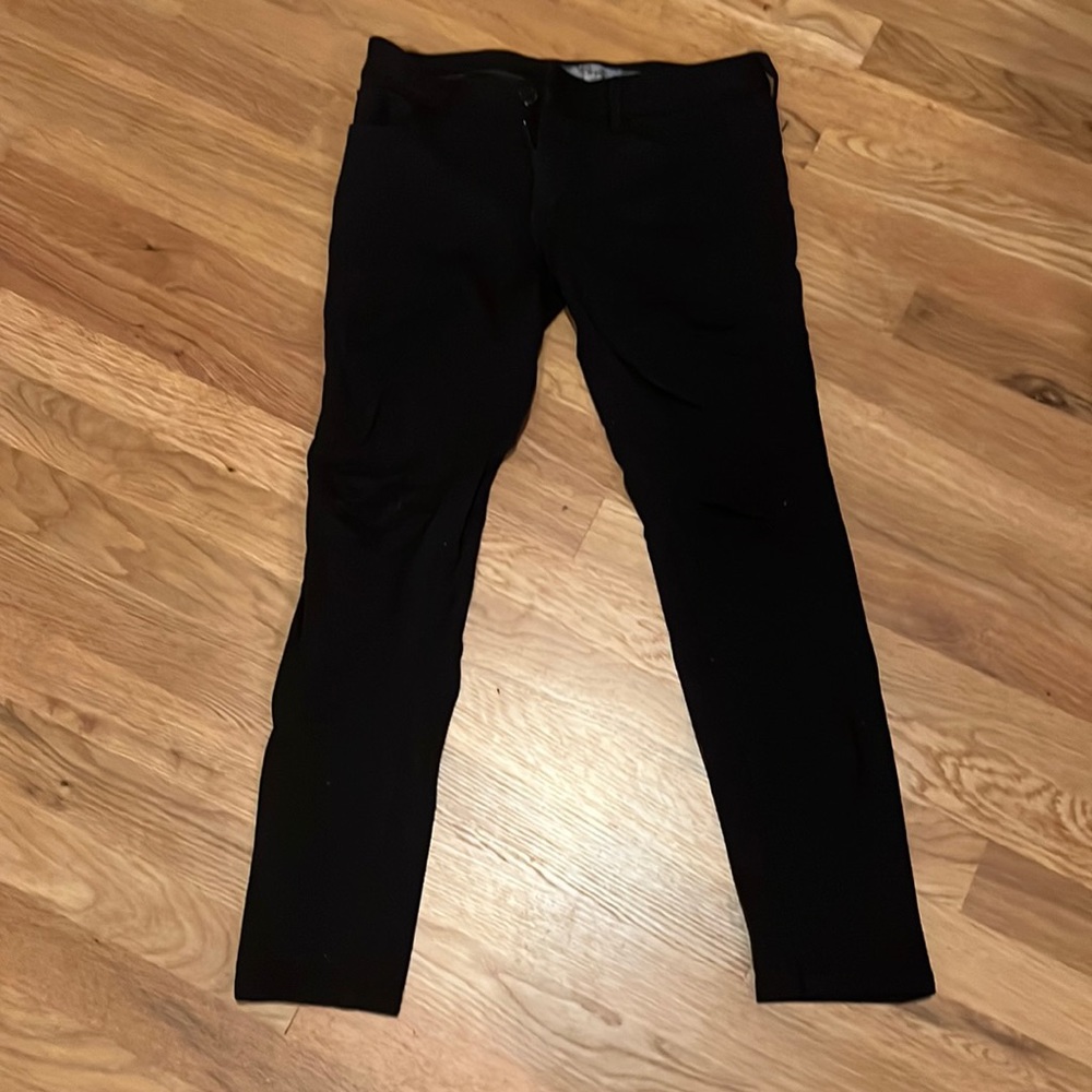 ❤️ 6 for 20 ❤️ Paige black denim size 26